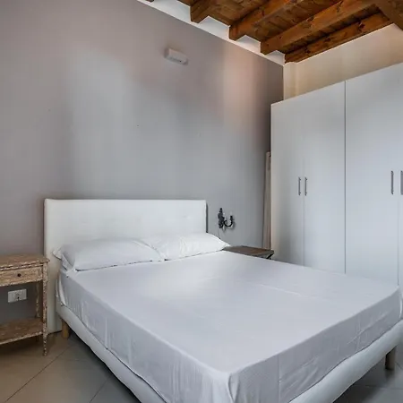 Apartment La Casa Sui Tetti Di By Wonderful Italy *